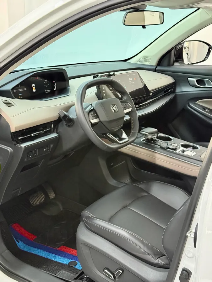 2022 ChangAn Oshan X7 Plus 1.5T 188HP L4 7DCT,autocango,china used car exporter,china ev exporter,chinese used car exporter,chinese used ev exporter