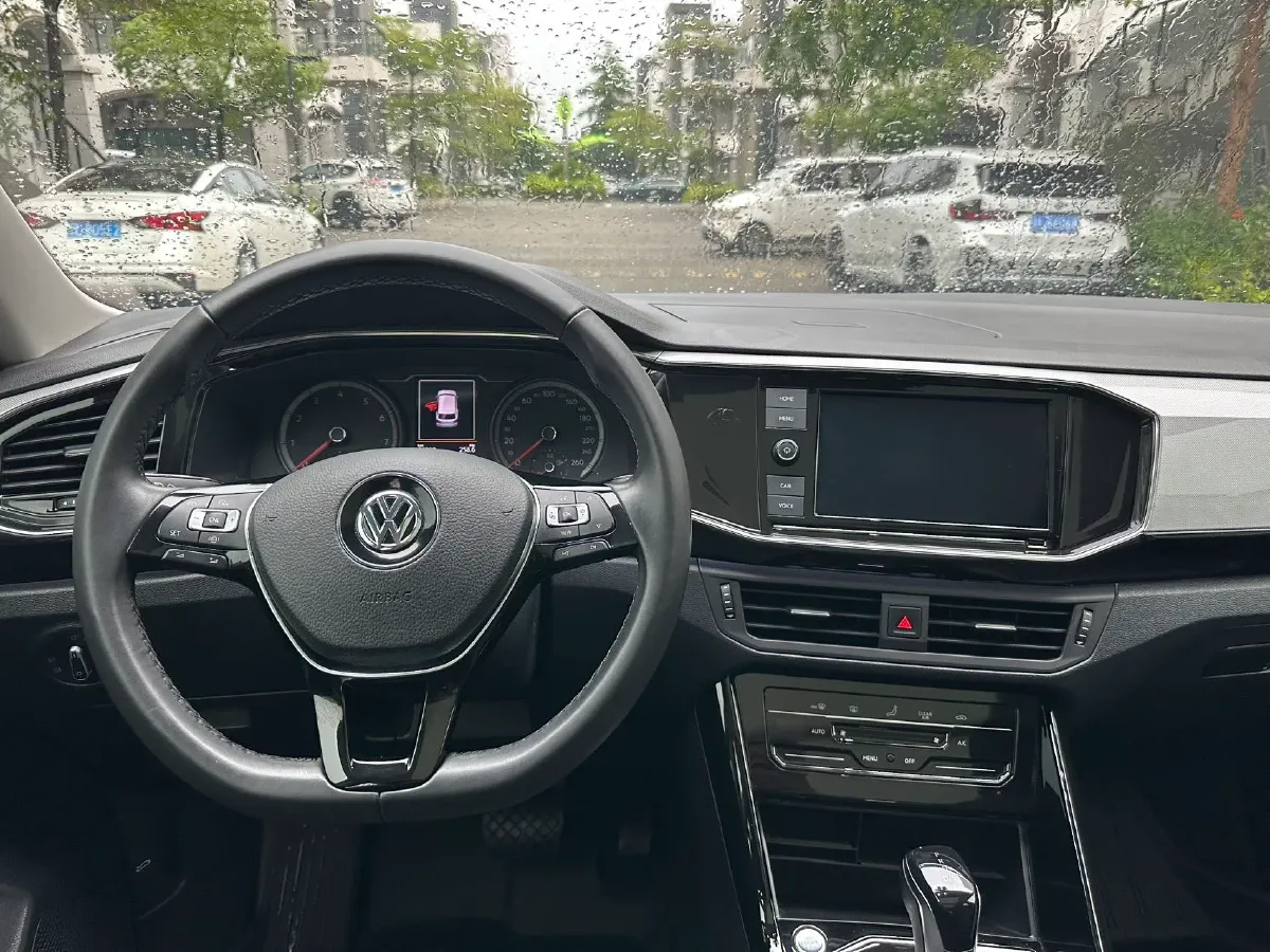 2020 Volkswagen Tayron 2.0T 186HP L4 7DCT,autocango,china used car exporter,china ev exporter,chinese used car exporter,chinese used ev exporter