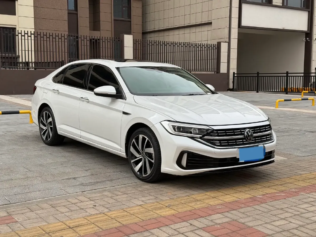 2023 Volkswagen Sagitar 1.5T 160HP L4 7DCT,autocango,china used car exporter,china ev exporter,chinese used car exporter,chinese used ev exporter