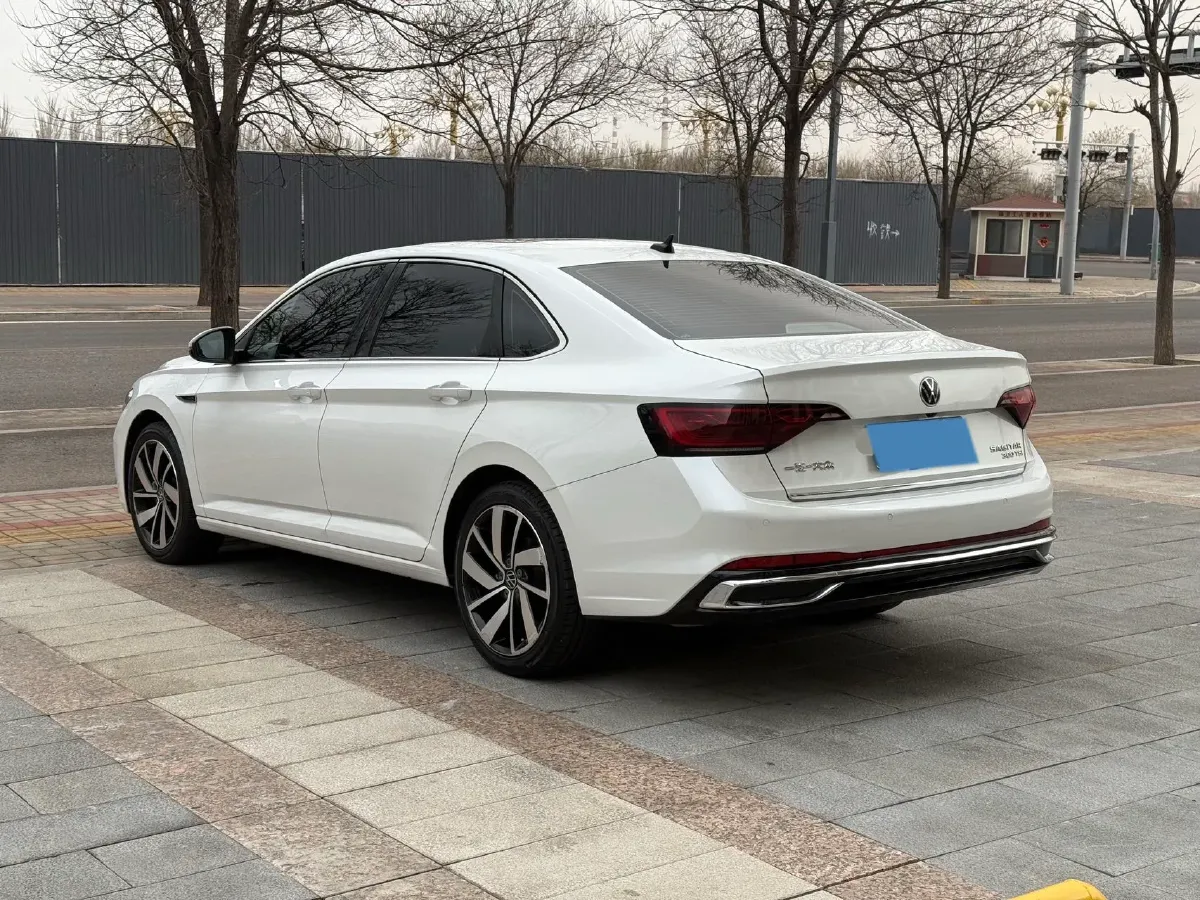 2023 Volkswagen Sagitar 1.5T 160HP L4 7DCT,autocango,china used car exporter,china ev exporter,chinese used car exporter,chinese used ev exporter