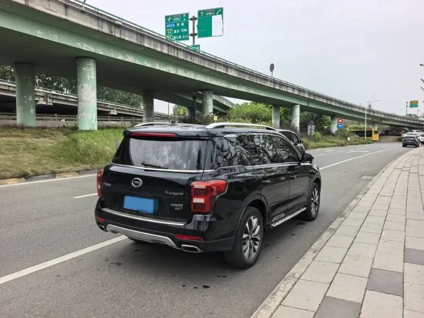2017 GAC Trumpchi GS8 2.0T 201HP L4 6AT,autocango,china used car exporter,china ev exporter,chinese used car exporter,chinese used ev exporter