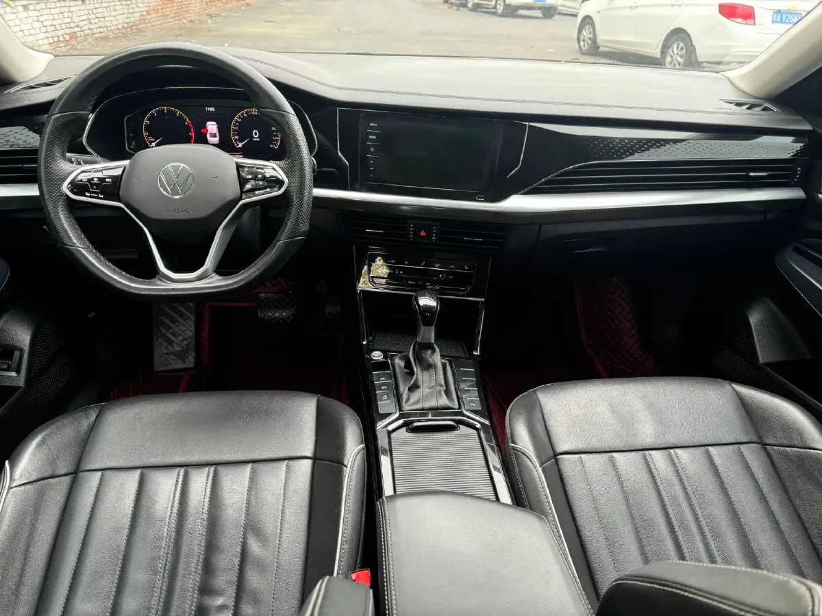 2023 Volkswagen Passat 2.0T 186HP L4 7DCT,autocango,china used car exporter,china ev exporter,chinese used car exporter,chinese used ev exporter