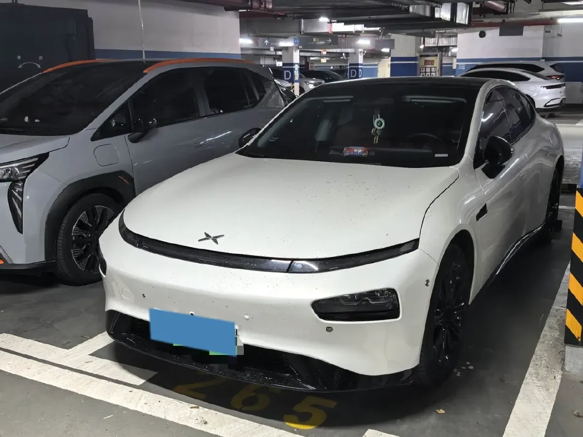 2020 DS 7 1.6T 215HP L4 8AT,autocango,china used car exporter,china ev exporter,chinese used car exporter,chinese used ev exporter