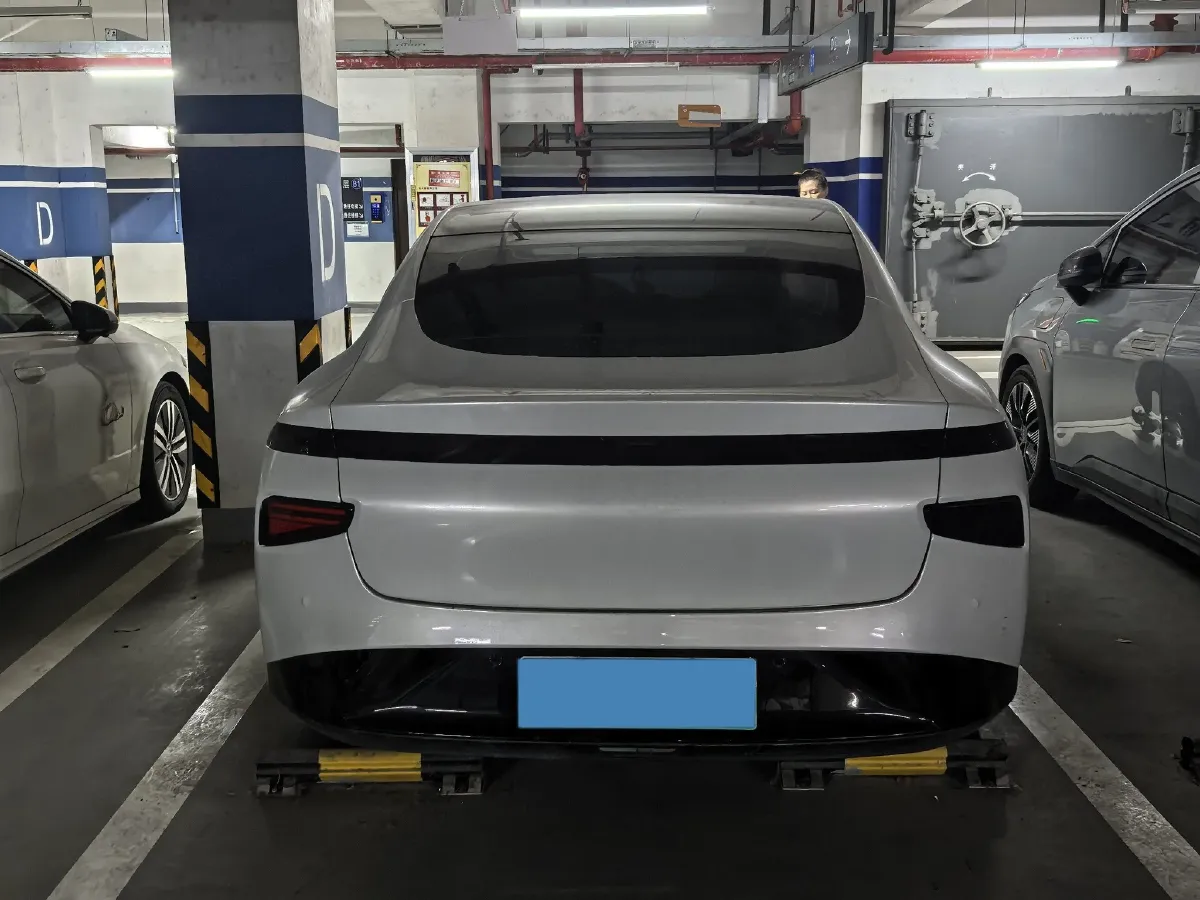 2020 DS 7 1.6T 215HP L4 8AT,autocango,china used car exporter,china ev exporter,chinese used car exporter,chinese used ev exporter