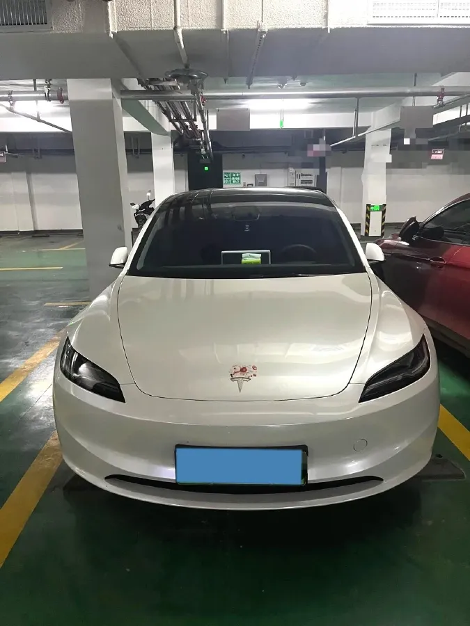 2025 Tesla Model 3 BEV 62.5KWH,autocango,china used car exporter,china ev exporter,chinese used car exporter,chinese used ev exporter