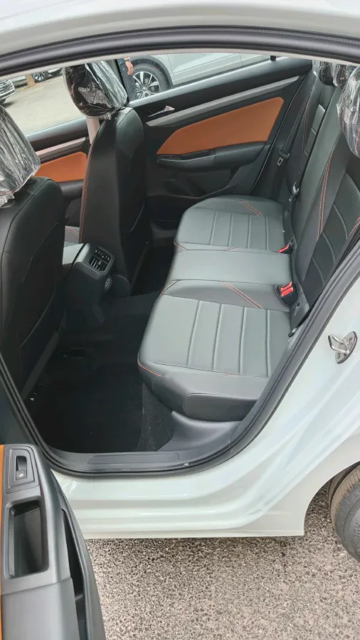 2026 Volkswagen Bora 1.2T 116HP L4 7DCT,autocango,china used car exporter,china ev exporter,chinese used car exporter,chinese used ev exporter