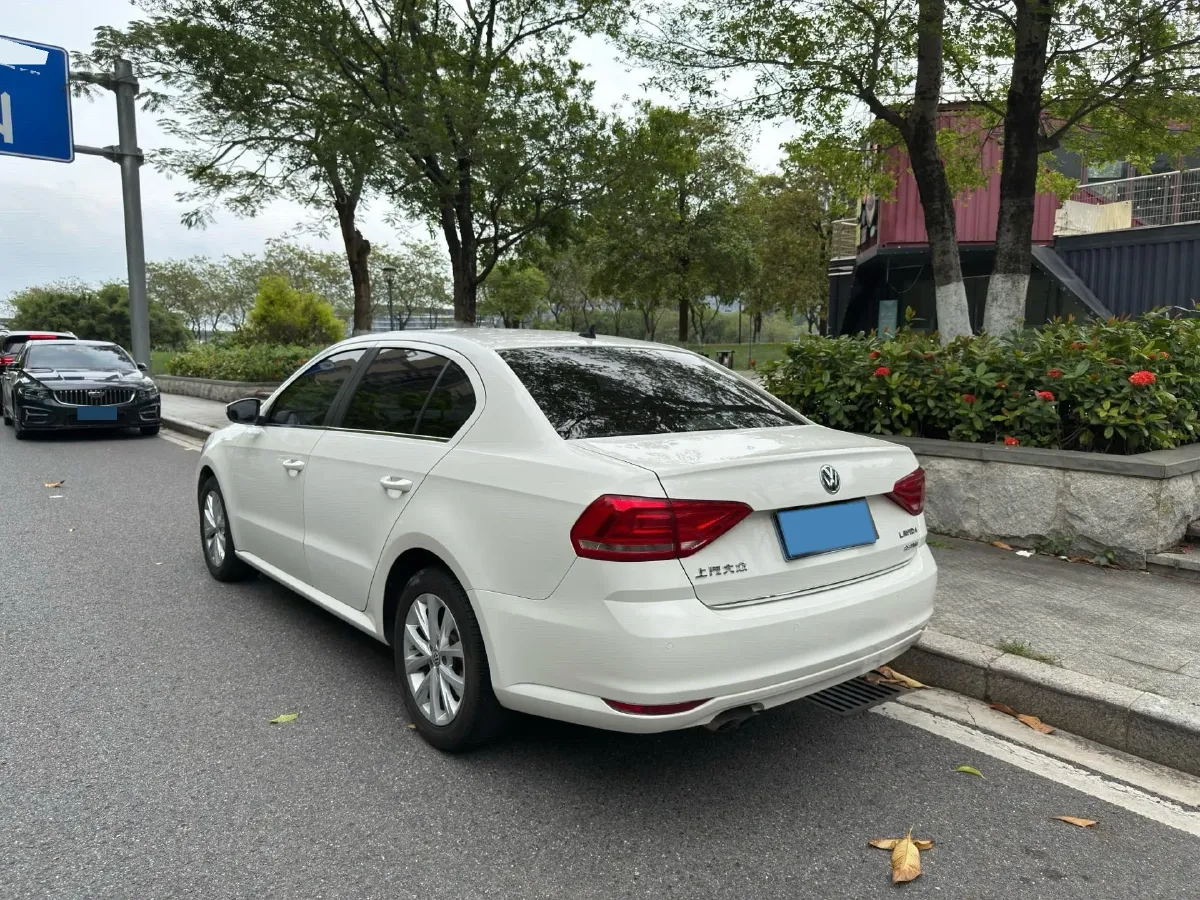 2017 Volkswagen Lavida 1.4T 131HP L4 7DCT,autocango,china used car exporter,china ev exporter,chinese used car exporter,chinese used ev exporter