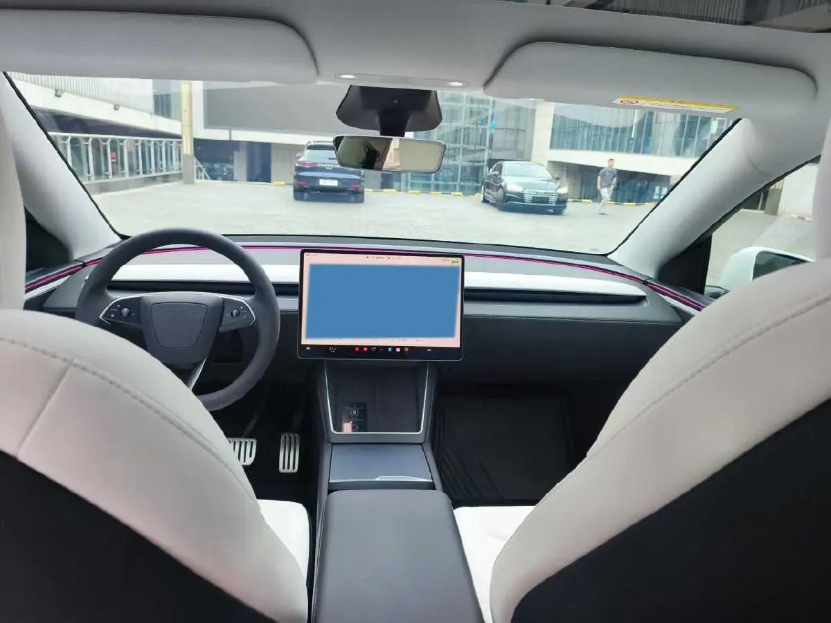 2025 Tesla Model Y BEV,autocango,china used car exporter,china ev exporter,chinese used car exporter,chinese used ev exporter