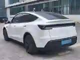 2025 Tesla Model Y BEV