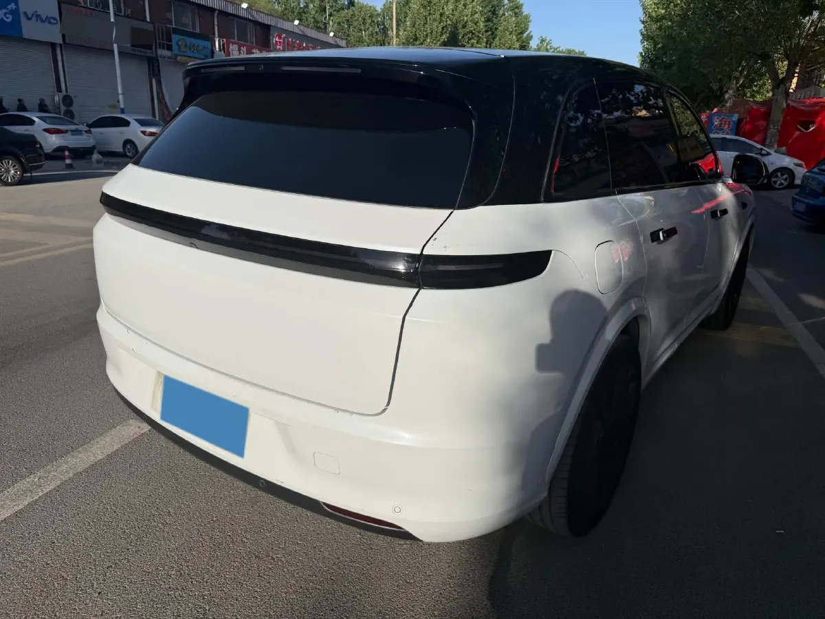 2023 Li L7 Range Extended 154HP REEV 40.9KWH,autocango,china used car exporter,china ev exporter,chinese used car exporter,chinese used ev exporter