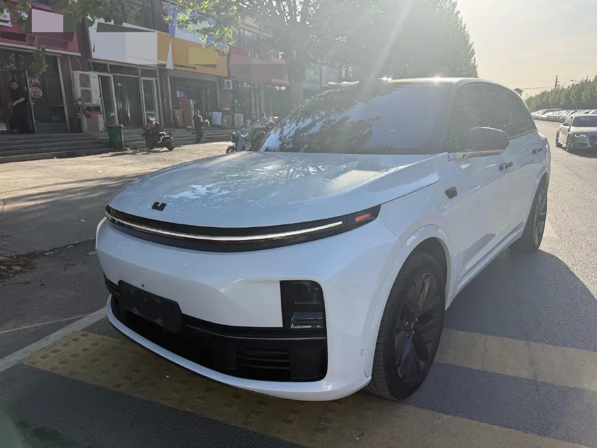 2023 Li L7 Range Extended 154HP REEV 40.9KWH,autocango,china used car exporter,china ev exporter,chinese used car exporter,chinese used ev exporter