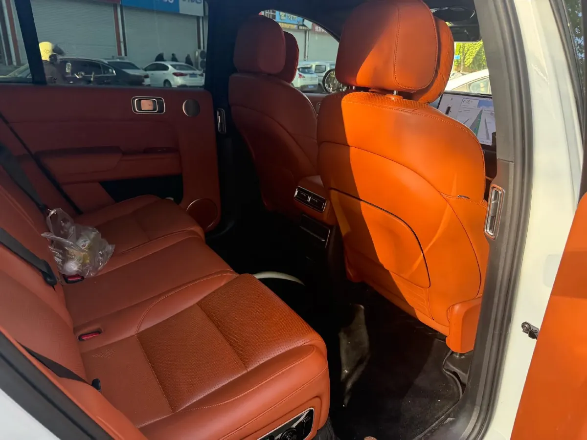 2023 Li L7 Range Extended 154HP REEV 40.9KWH,autocango,china used car exporter,china ev exporter,chinese used car exporter,chinese used ev exporter