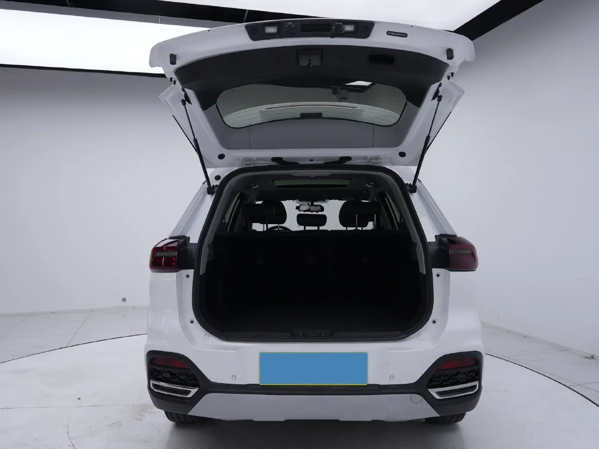 2020 Chery Tiggo 8 1.5T 156HP L4 6MT,autocango,china used car exporter,china ev exporter,chinese used car exporter,chinese used ev exporter