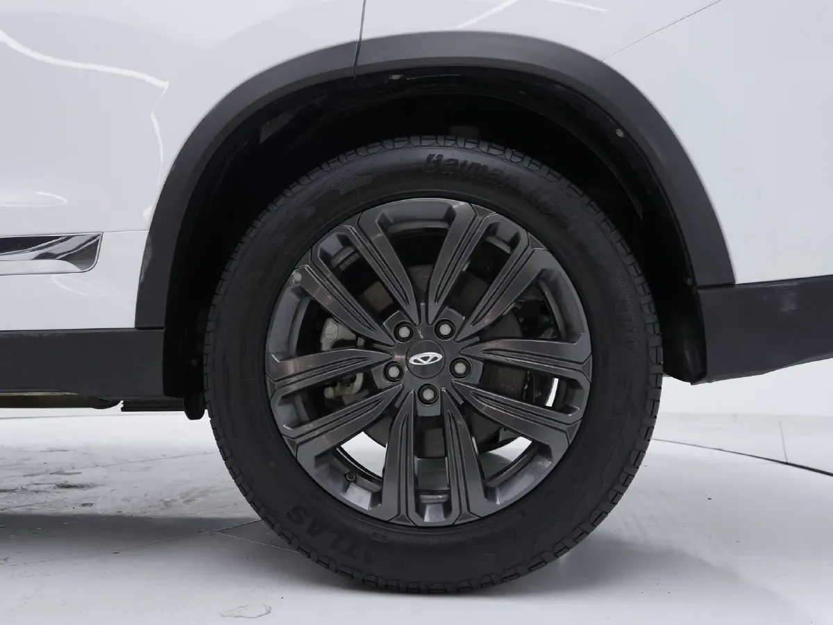 2020 Chery Tiggo 8 1.5T 156HP L4 6MT,autocango,china used car exporter,china ev exporter,chinese used car exporter,chinese used ev exporter