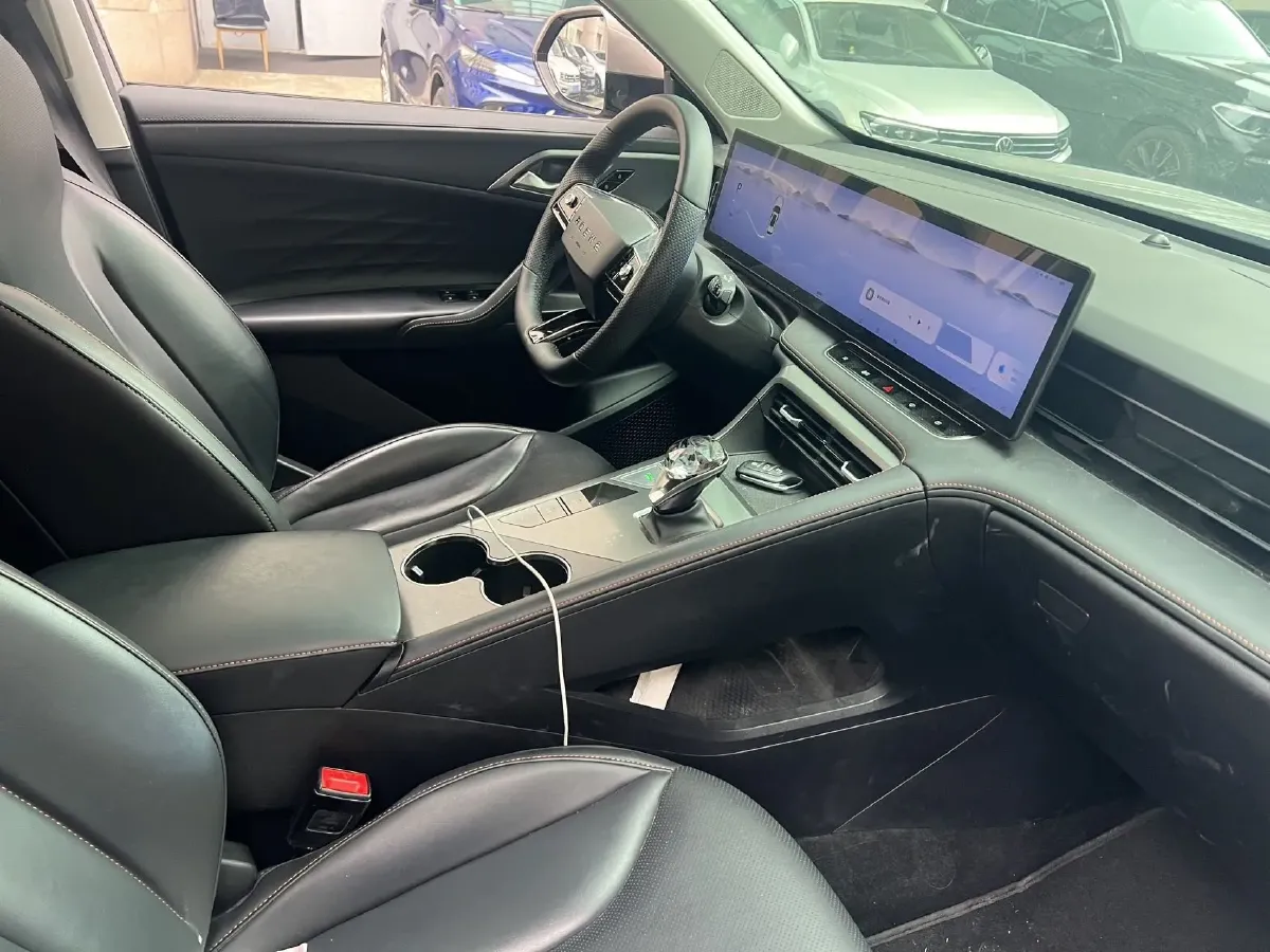 2023 Roewe RX5 1.5T 188HP L4 7DCT,autocango,china used car exporter,china ev exporter,chinese used car exporter,chinese used ev exporter