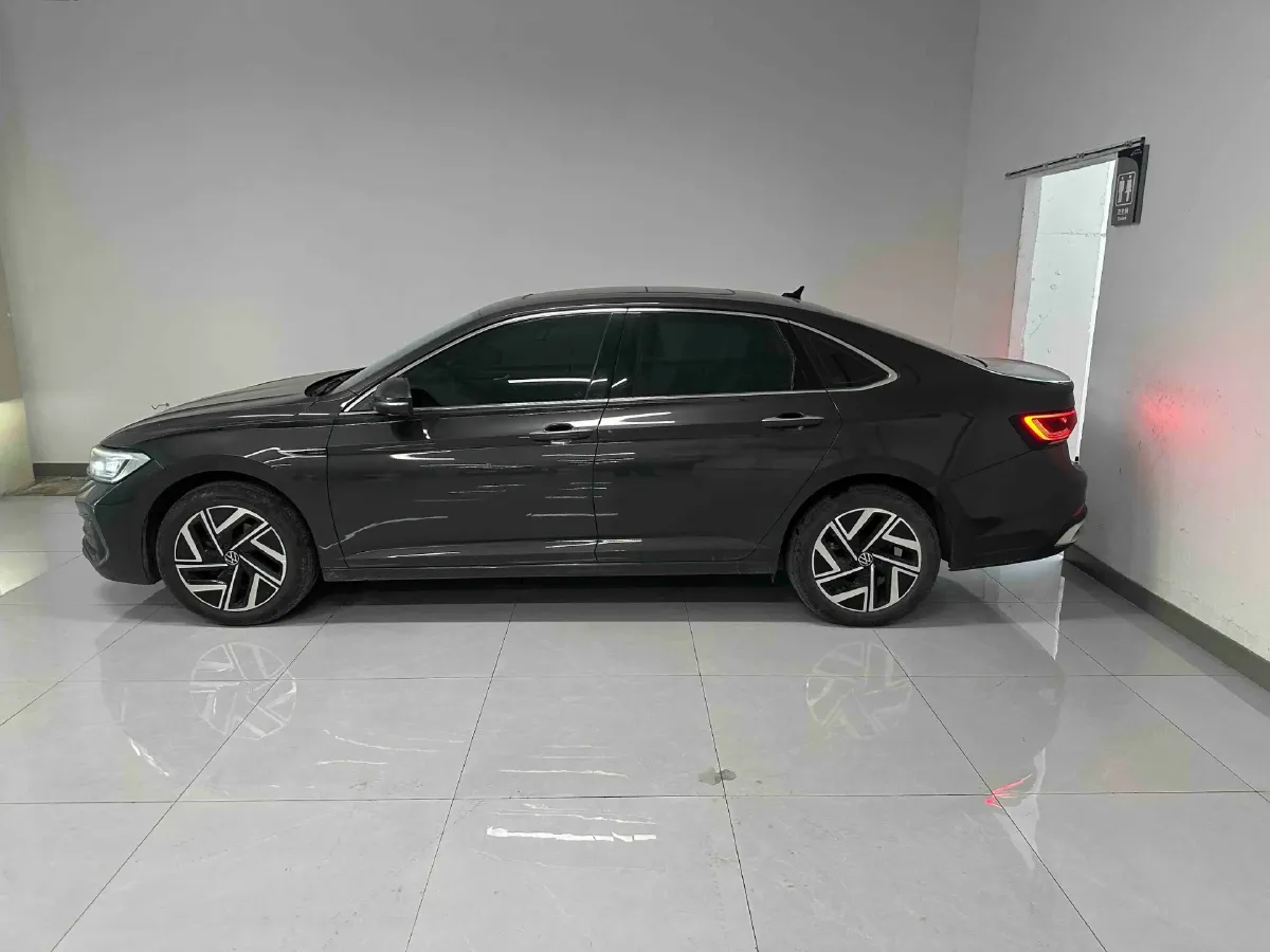 2023 Volkswagen Sagitar 1.4T 150HP L4 7DCT,autocango,china used car exporter,china ev exporter,chinese used car exporter,chinese used ev exporter