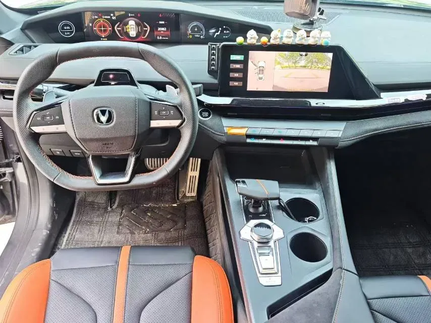 2024 ChangAn UNI-V 1.5T 188HP L4 7DCT,autocango,china used car exporter,china ev exporter,chinese used car exporter,chinese used ev exporter