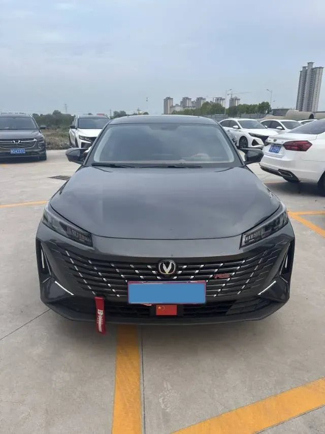 2025 ChangAn Eado 1.5T 192HP L4 7DCT,autocango,china used car exporter,china ev exporter,chinese used car exporter,chinese used ev exporter