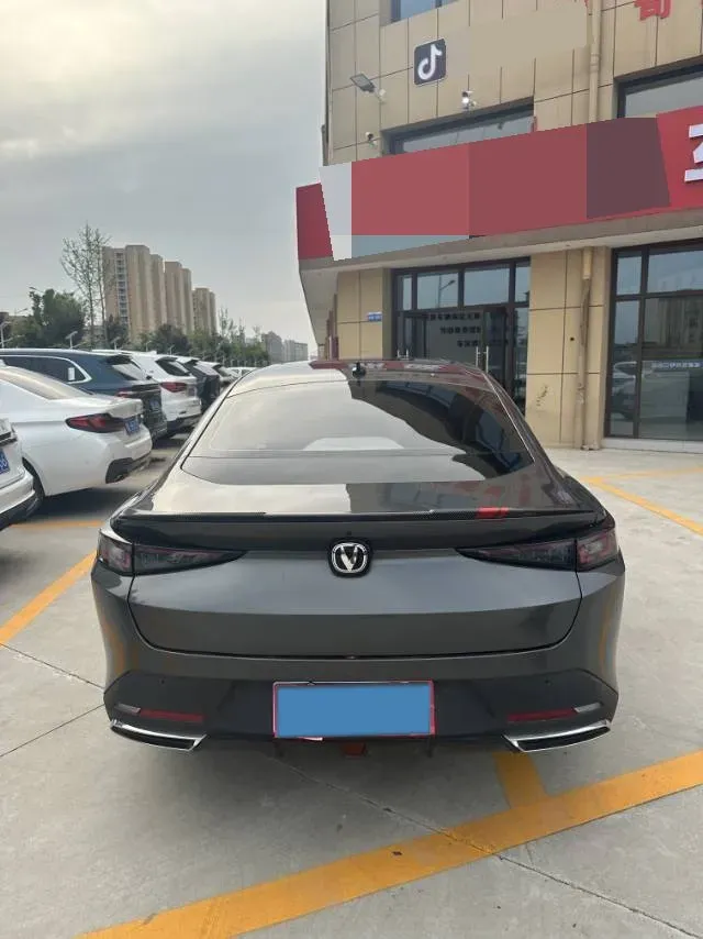 2025 ChangAn Eado 1.5T 192HP L4 7DCT,autocango,china used car exporter,china ev exporter,chinese used car exporter,chinese used ev exporter