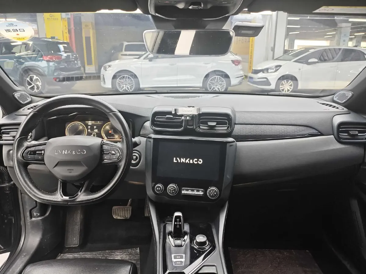 2022 LYNK&CO 03 1.5T 180HP L3 7DCT,autocango,china used car exporter,china ev exporter,chinese used car exporter,chinese used ev exporter