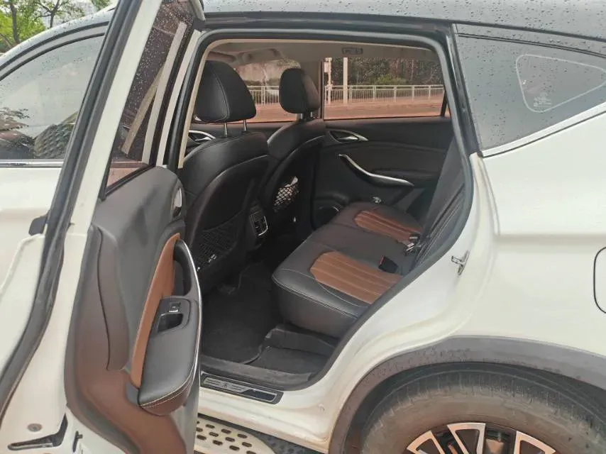 2017 BYD Song 1.5T 154HP L4 6DCT PHEV 16.9KWH,autocango,china used car exporter,china ev exporter,chinese used car exporter,chinese used ev exporter