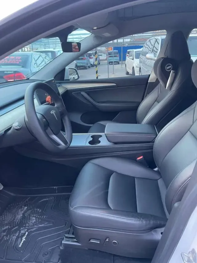 2022 Tesla Model Y BEV 60KWH,autocango,china used car exporter,china ev exporter,chinese used car exporter,chinese used ev exporter