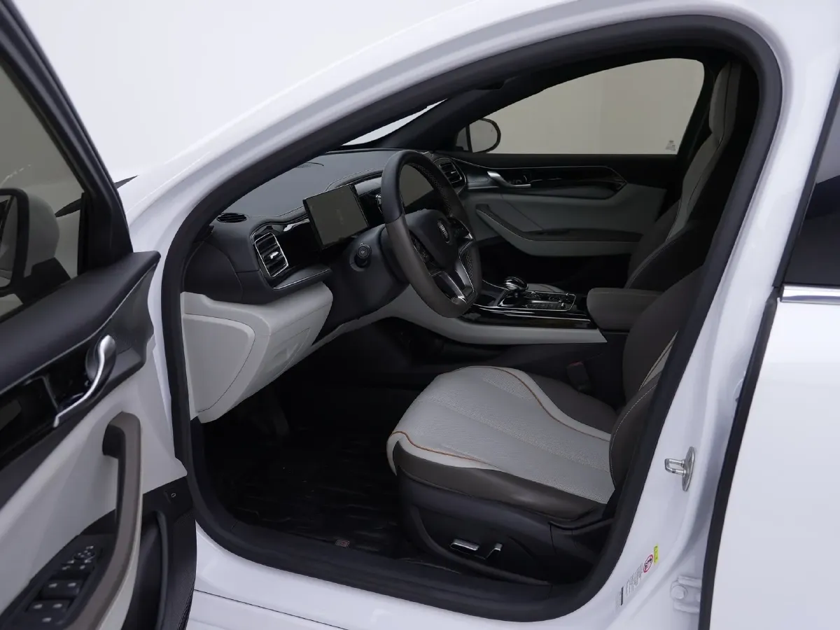 2023 BYD Qin Plus 1.5L 110HP L4 E-CVT PHEV 18.32KWH,autocango,china used car exporter,china ev exporter,chinese used car exporter,chinese used ev exporter