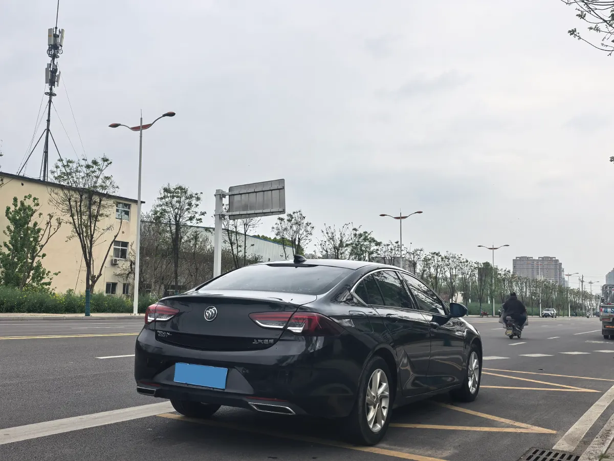 2020 Buick Regal 1.5T 169HP L4 9AT,autocango,china used car exporter,china ev exporter,chinese used car exporter,chinese used ev exporter