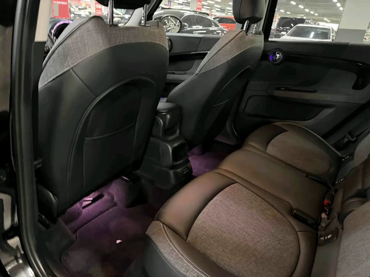 2020 MINI COUNTRYMAN 1.5T 136HP L3 8AT,autocango,china used car exporter,china ev exporter,chinese used car exporter,chinese used ev exporter