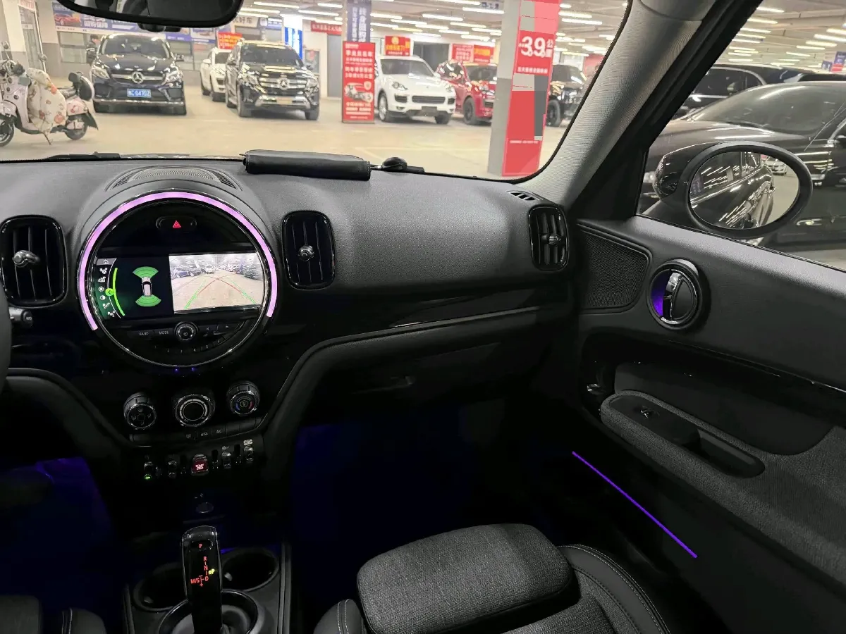 2020 MINI COUNTRYMAN 1.5T 136HP L3 8AT,autocango,china used car exporter,china ev exporter,chinese used car exporter,chinese used ev exporter