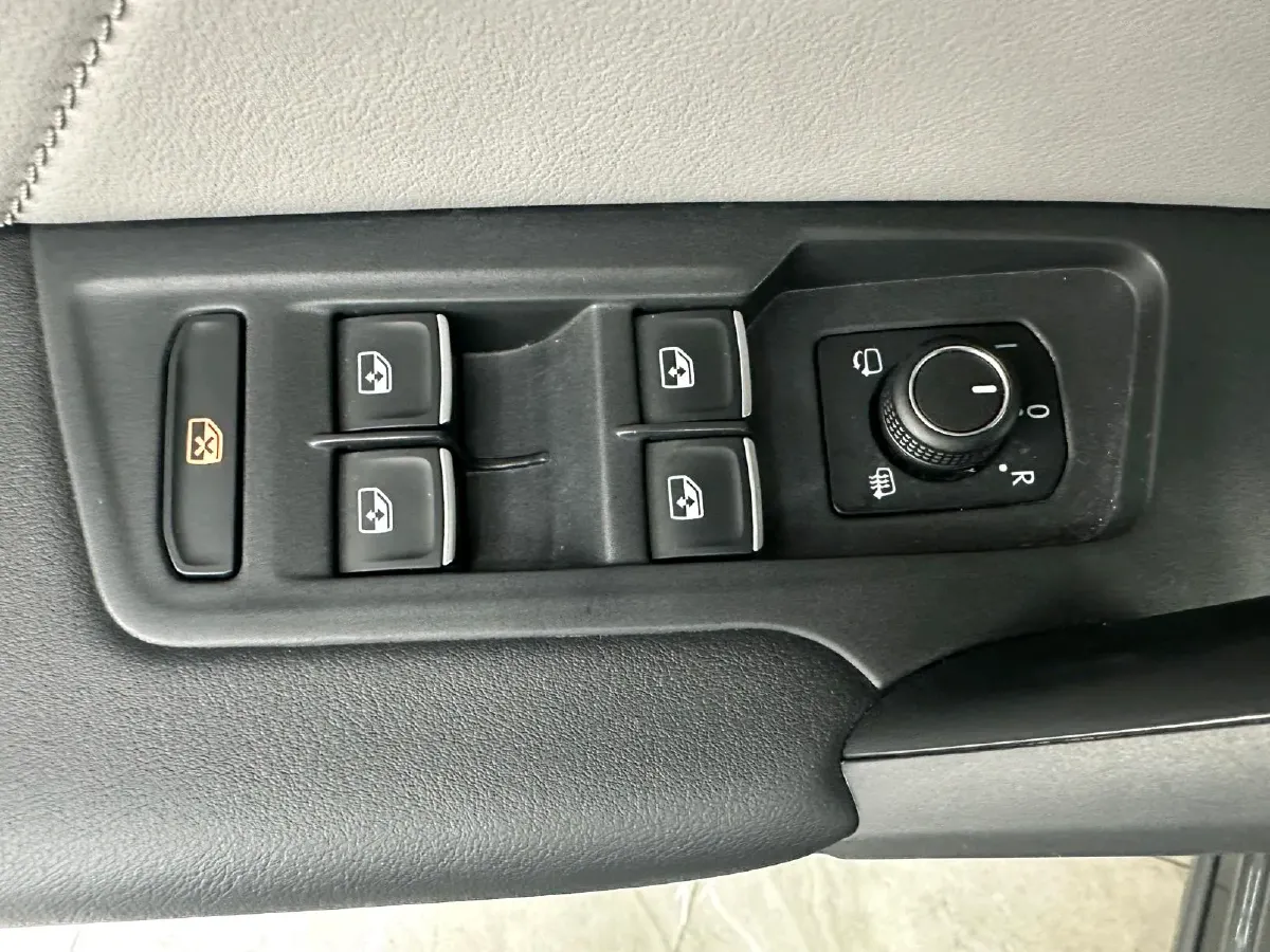 2023 Volkswagen Tayron 1.4T 150HP L4 7DCT,autocango,china used car exporter,china ev exporter,chinese used car exporter,chinese used ev exporter