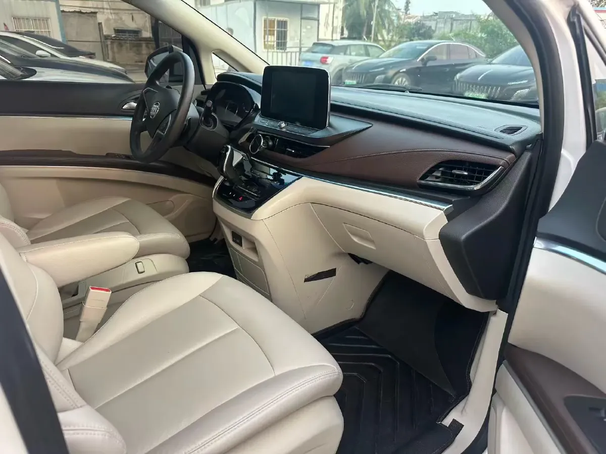 2021 Buick GL8 2.0T 237HP L4 9AT,autocango,china used car exporter,china ev exporter,chinese used car exporter,chinese used ev exporter