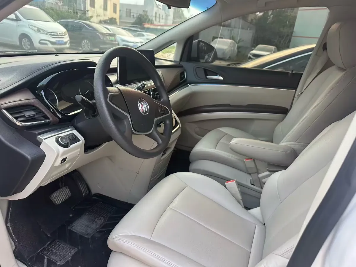 2021 Buick GL8 2.0T 237HP L4 9AT,autocango,china used car exporter,china ev exporter,chinese used car exporter,chinese used ev exporter