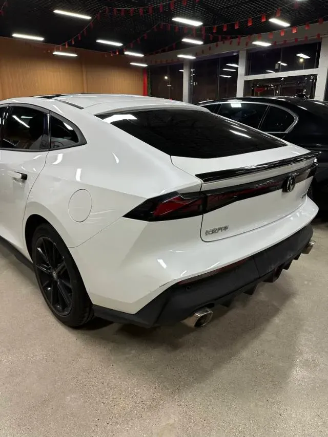 2022 ChangAn UNI-V 1.5T 188HP L4 7DCT,autocango,china used car exporter,china ev exporter,chinese used car exporter,chinese used ev exporter