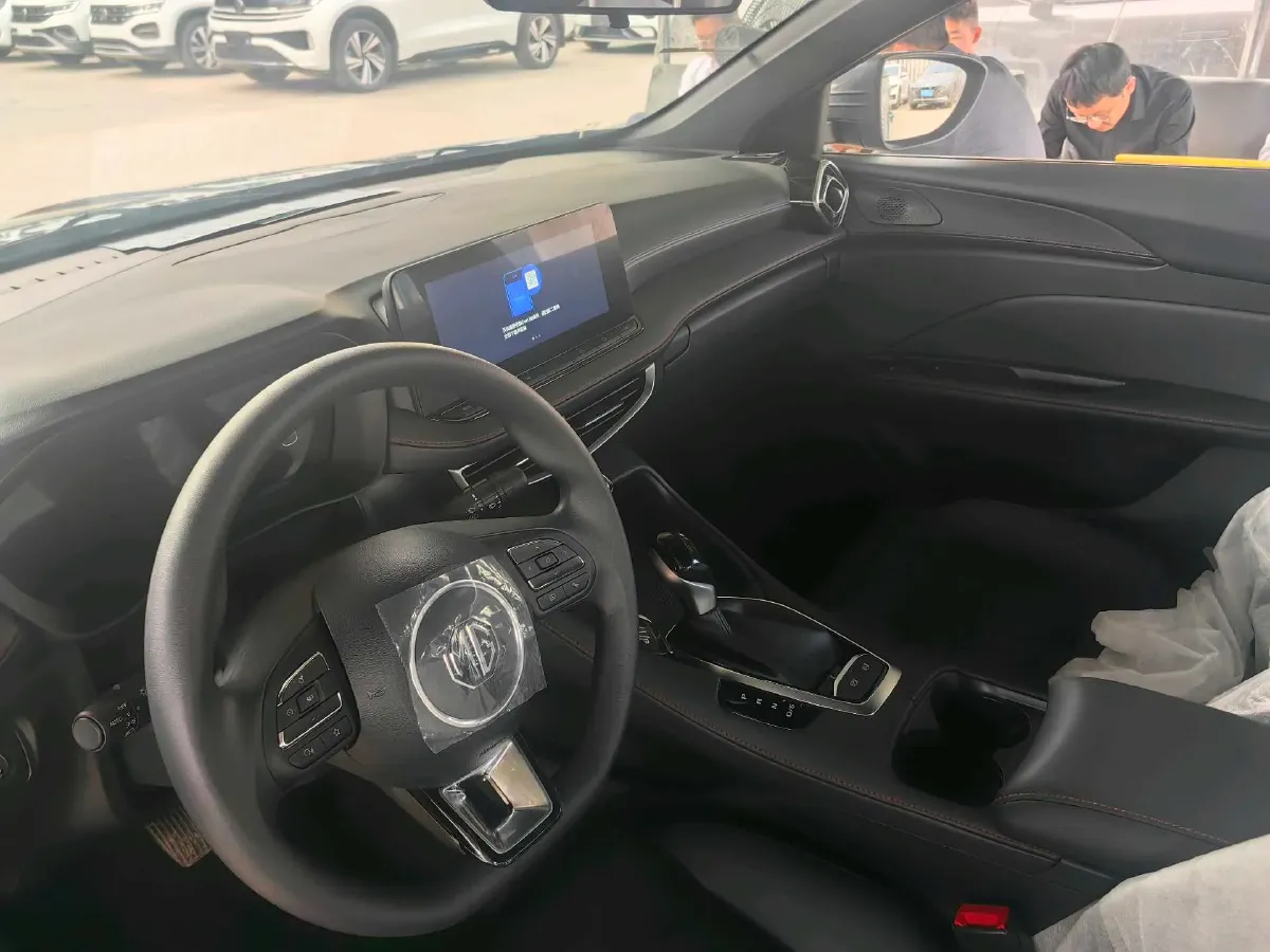 2025 MG 5 1.5L 129HP L4 CVT,autocango,china used car exporter,china ev exporter,chinese used car exporter,chinese used ev exporter