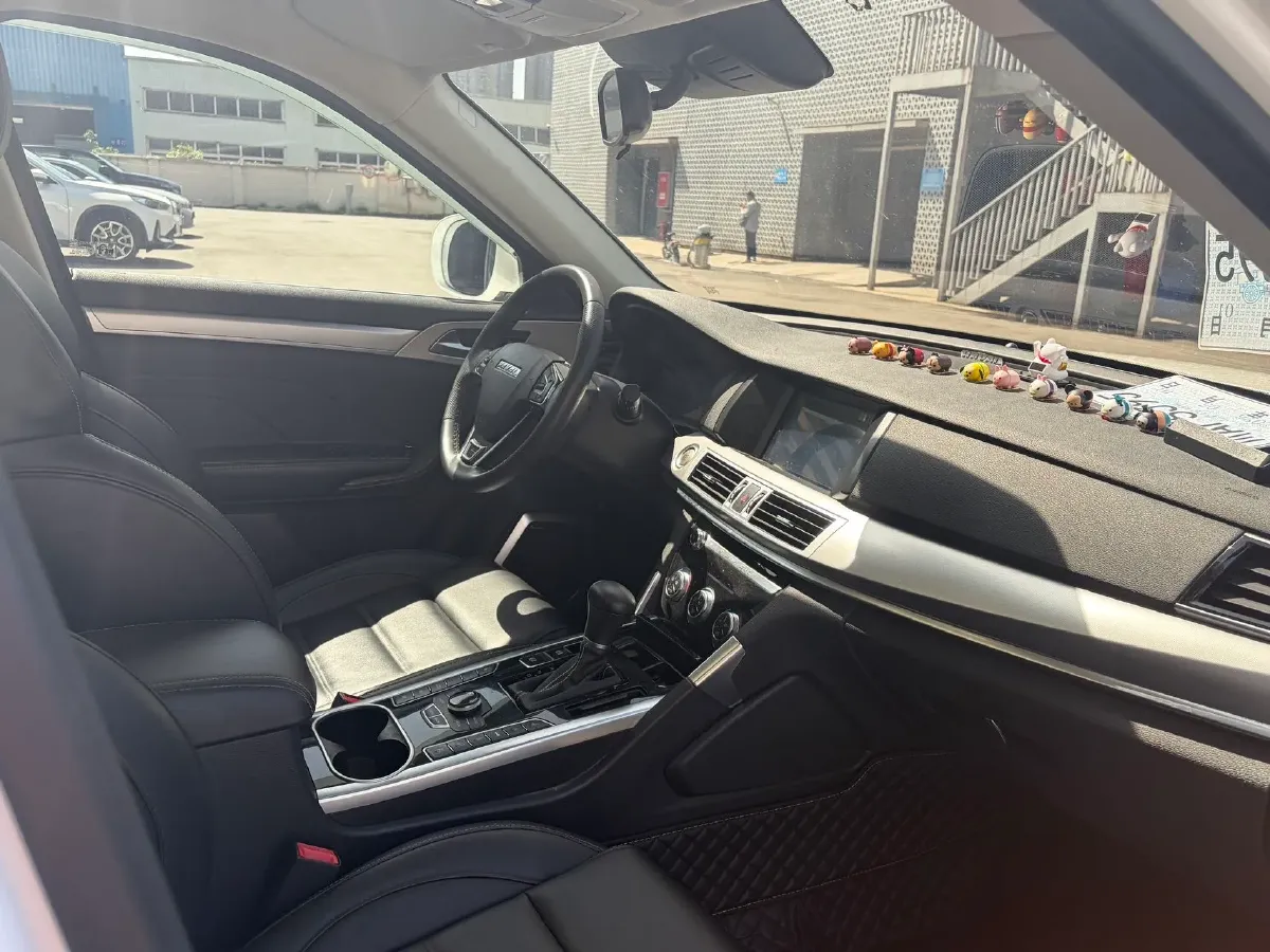 2018 Haval H7 2.0T 231HP L4 6DCT,autocango,china used car exporter,china ev exporter,chinese used car exporter,chinese used ev exporter