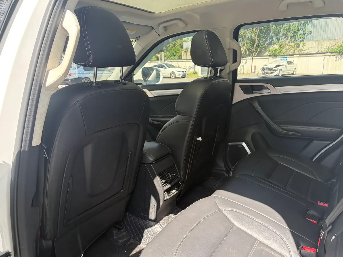 2018 Haval H7 2.0T 231HP L4 6DCT,autocango,china used car exporter,china ev exporter,chinese used car exporter,chinese used ev exporter