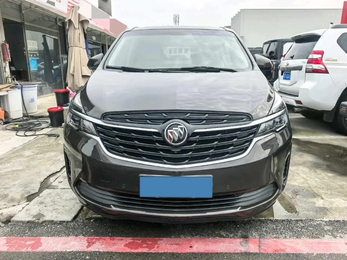 2022 Buick GL8 2.0T 237HP L4 9AT,autocango,china used car exporter,china ev exporter,chinese used car exporter,chinese used ev exporter