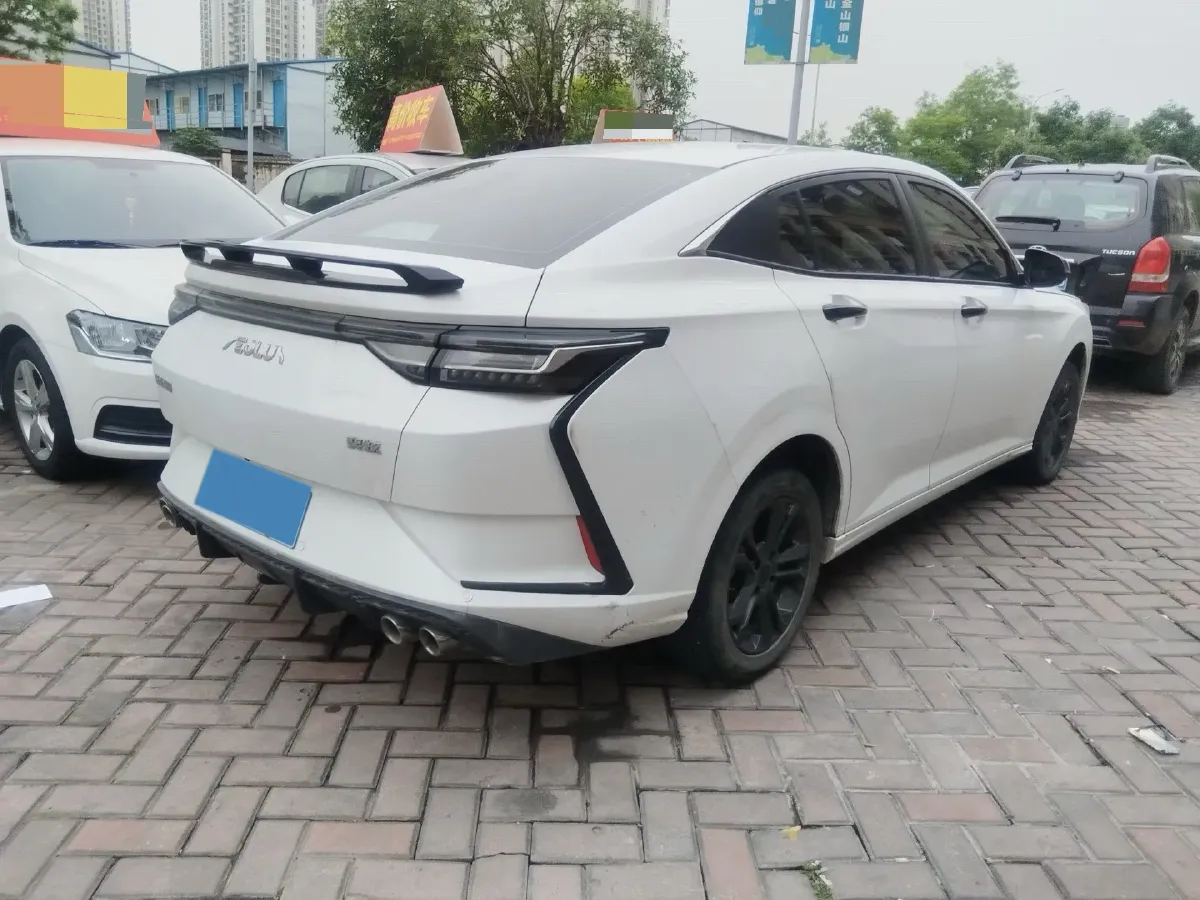 2023 DongFeng Aeolus YiXuan 1.5L 125HP L4 6DCT,autocango,china used car exporter,china ev exporter,chinese used car exporter,chinese used ev exporter