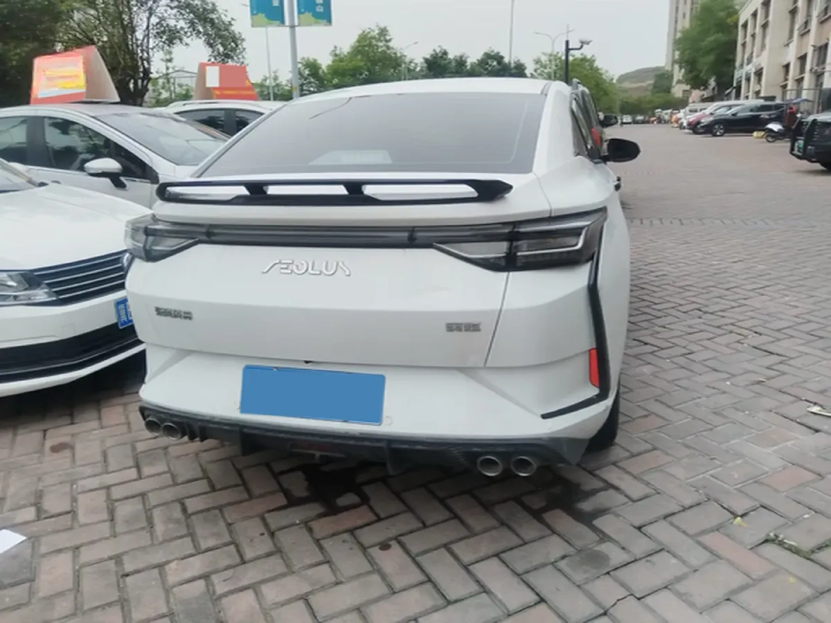 2023 DongFeng Aeolus YiXuan 1.5L 125HP L4 6DCT,autocango,china used car exporter,china ev exporter,chinese used car exporter,chinese used ev exporter