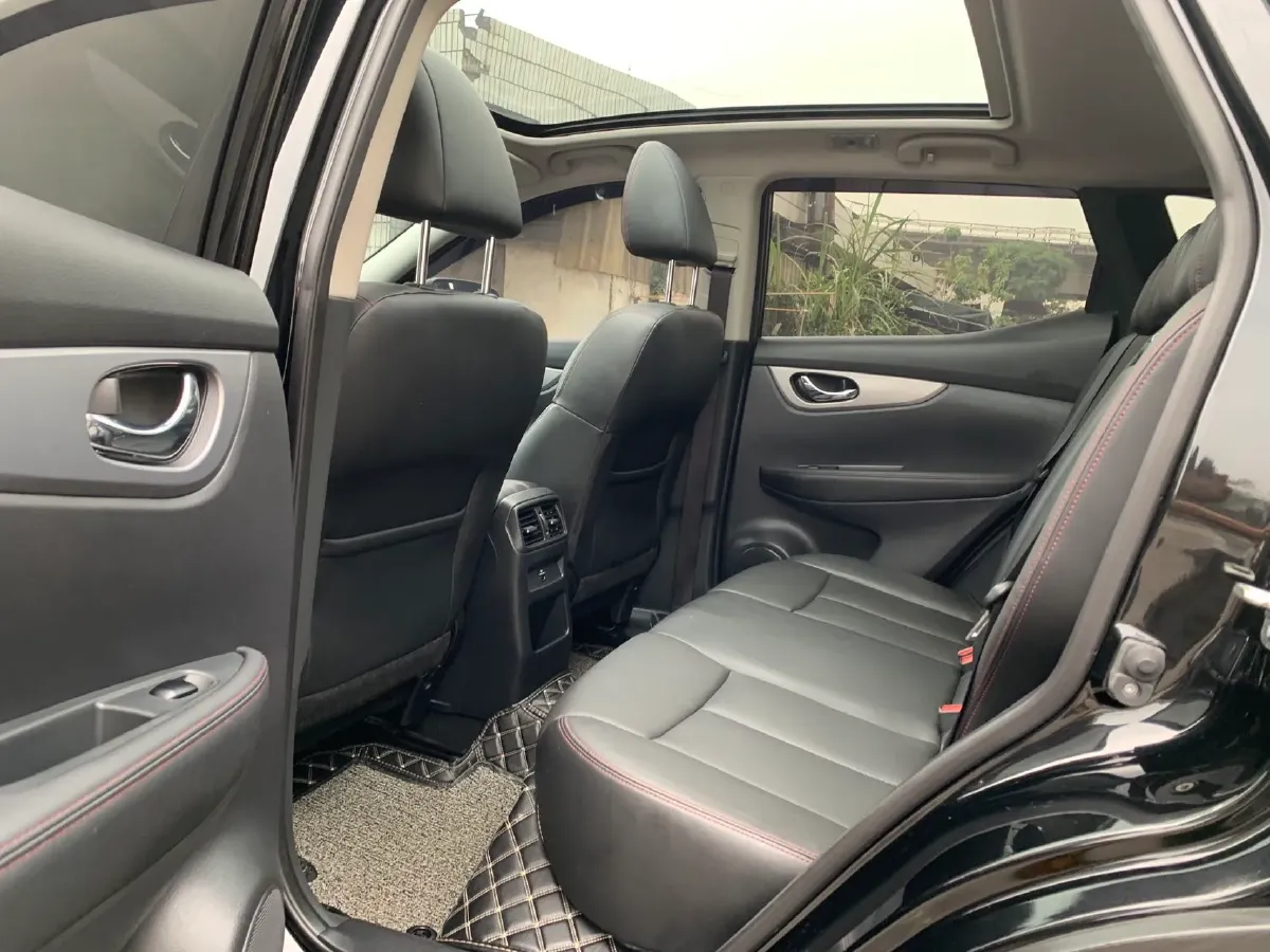 2021 Nissan Qashqai 2.0L 151HP L4 CVT,autocango,china used car exporter,china ev exporter,chinese used car exporter,chinese used ev exporter