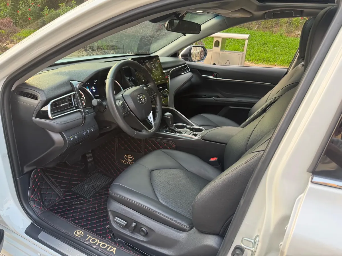 2023 Toyota Camry 2.0L 177HP L4 CVT,autocango,china used car exporter,china ev exporter,chinese used car exporter,chinese used ev exporter