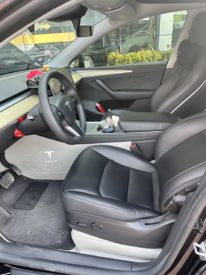 2022 Tesla Model Y BEV 60KWH,autocango,china used car exporter,china ev exporter,chinese used car exporter,chinese used ev exporter