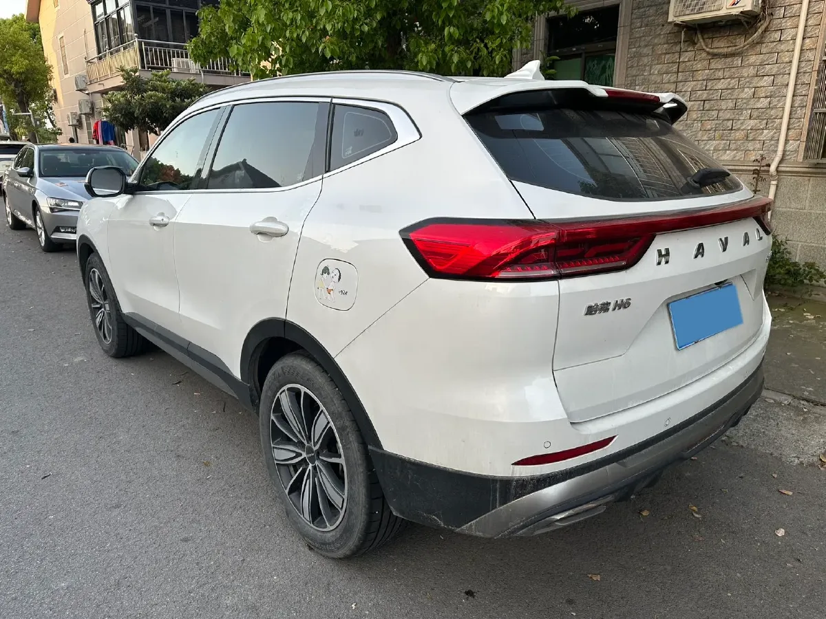 2023 Haval H6 1.5T 150HP L4 7DCT,autocango,china used car exporter,china ev exporter,chinese used car exporter,chinese used ev exporter