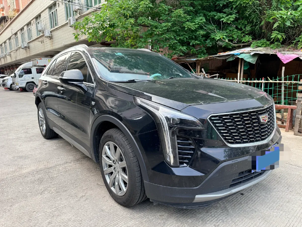 2022 Cadillac XT4 2.0T 237HP L4 9AT,autocango,china used car exporter,china ev exporter,chinese used car exporter,chinese used ev exporter