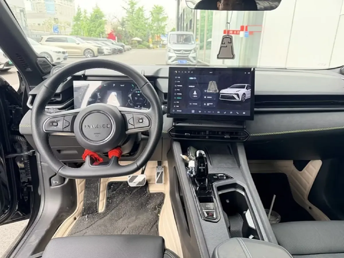 2023 LYNK&CO 03 2.0T 254HP L4 7DCT,autocango,china used car exporter,china ev exporter,chinese used car exporter,chinese used ev exporter