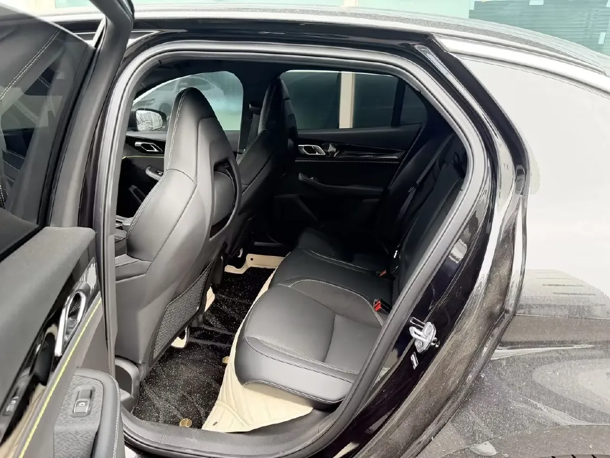 2023 LYNK&CO 03 2.0T 254HP L4 7DCT,autocango,china used car exporter,china ev exporter,chinese used car exporter,chinese used ev exporter