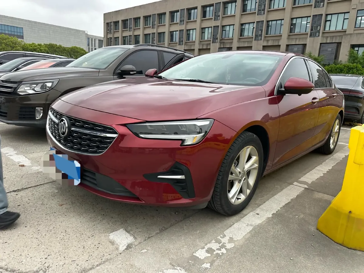 2022 Buick Regal 1.5T 169HP L4 9AT,autocango,china used car exporter,china ev exporter,chinese used car exporter,chinese used ev exporter