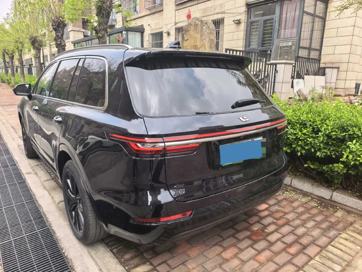2021 Li ONE Range Extended 131HP REEV 40.5KWH,autocango,china used car exporter,china ev exporter,chinese used car exporter,chinese used ev exporter