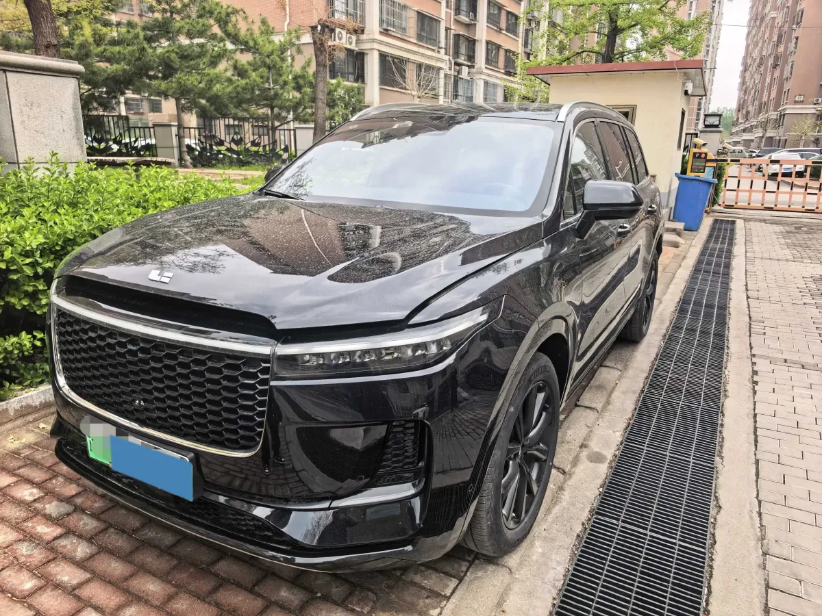 2021 Li ONE Range Extended 131HP REEV 40.5KWH,autocango,china used car exporter,china ev exporter,chinese used car exporter,chinese used ev exporter